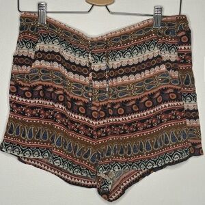 American Eagle Patterned Shorts